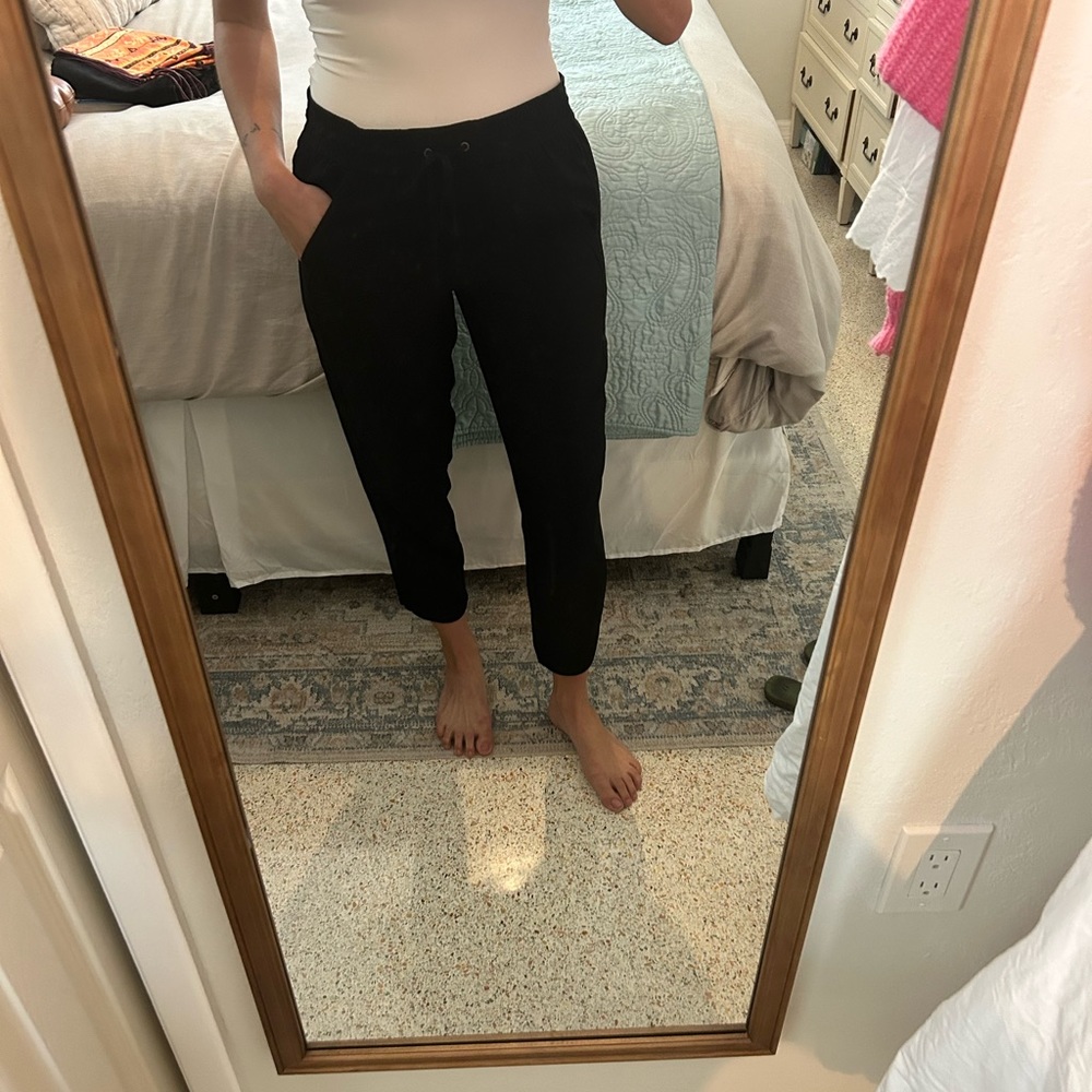 Lou & Grey jogger pants